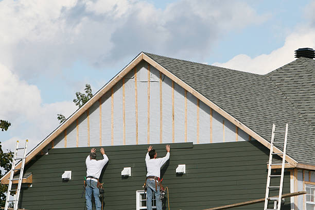 Professional Siding technician working in Orient, OH